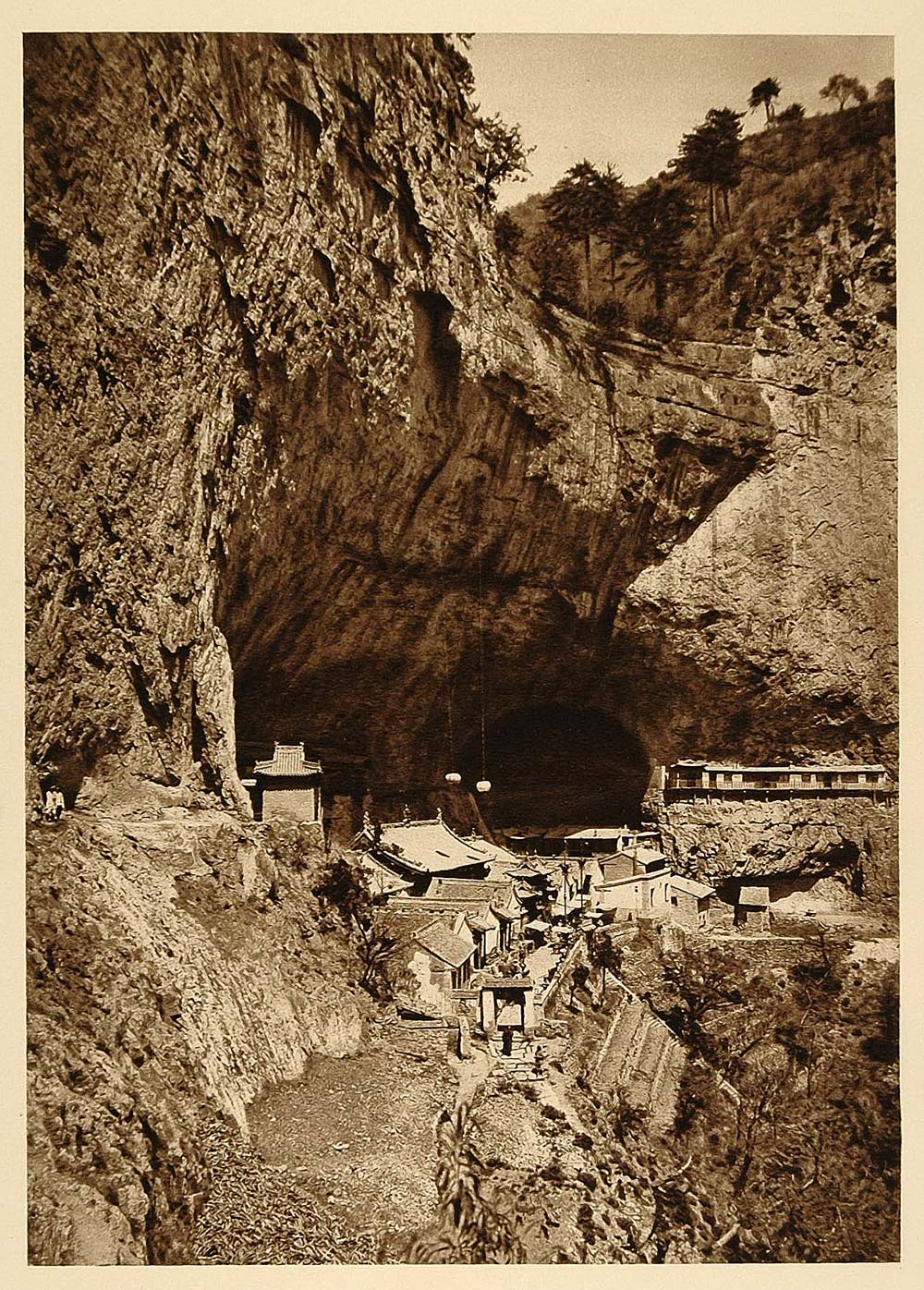1926 Cave Monastery Mien Mountains Yun feng sze Shansi - ORIGINAL CH1