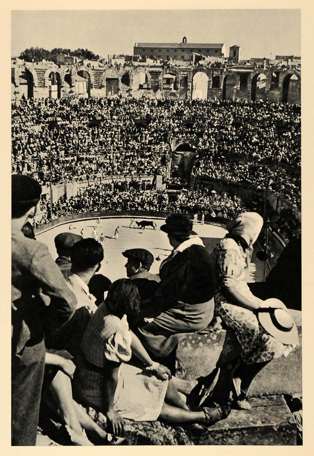 1943 Arles France Bull Fighting Arena Matador Picador - ORIGINAL EUR1