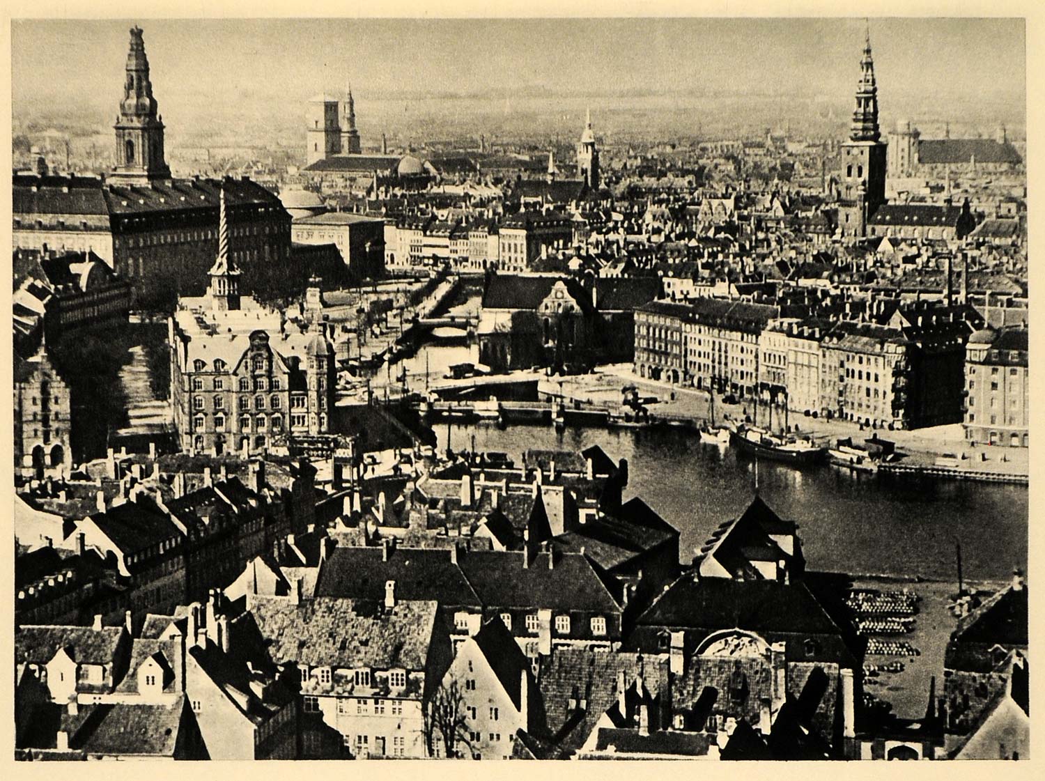 1943 Danmark Denmark Kobenhavn Copenhagen Church Spire - ORIGINAL EUR2