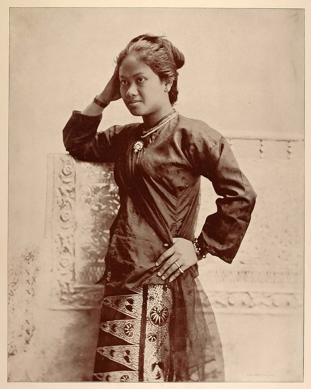 1893 Chicago World's Fair Portrait Javanese Woman Java Costume Dress Historic