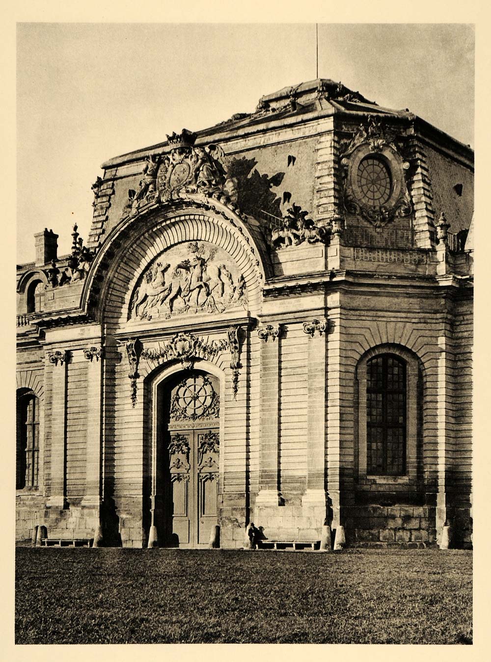 1927 Stables Grandes Ecuries Chateau Chantilly France - ORIGINAL FR2