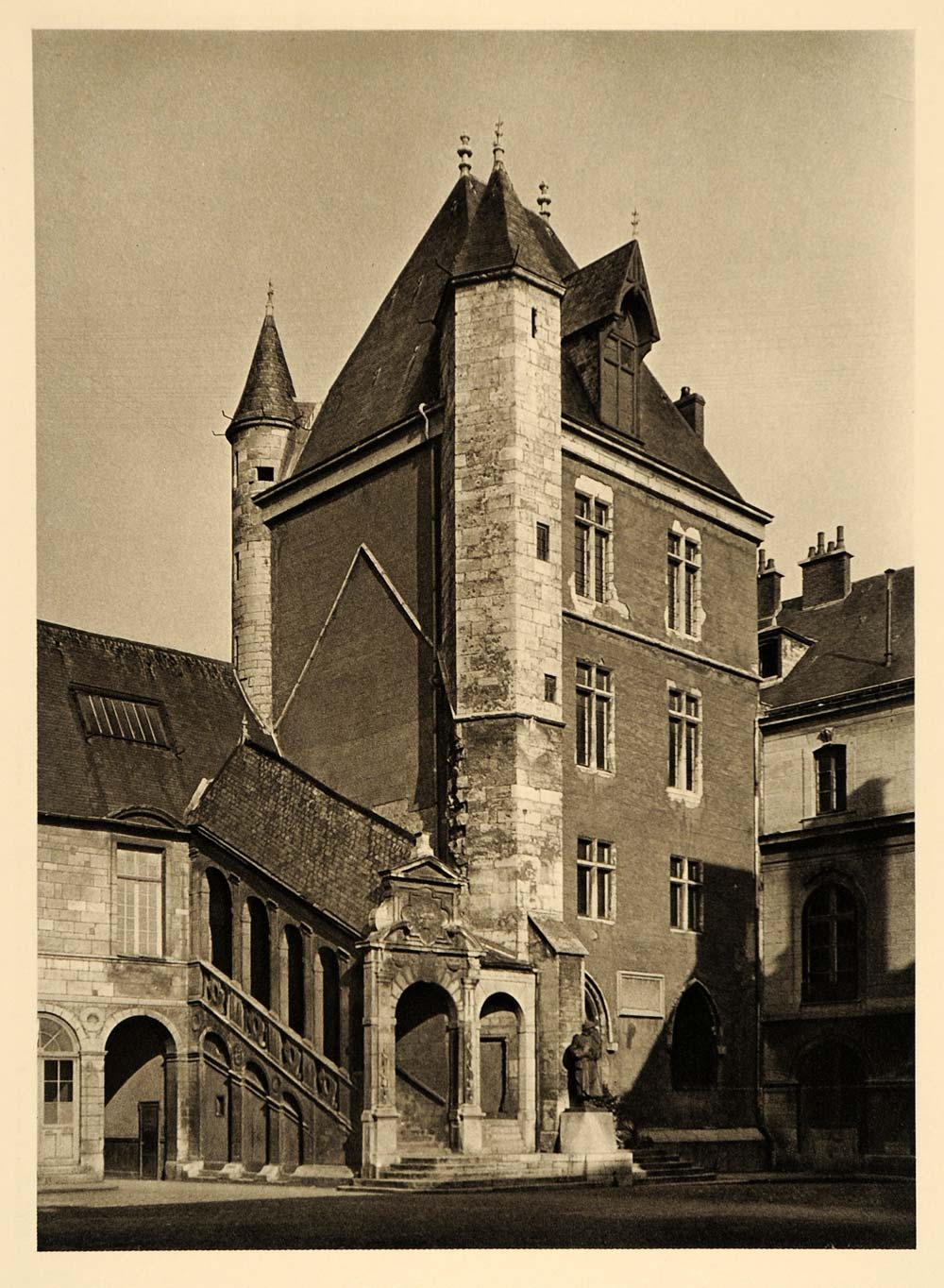 1927 Palais Ducs Bourgogne Dukes Burgundy Dijon France - ORIGINAL FR2