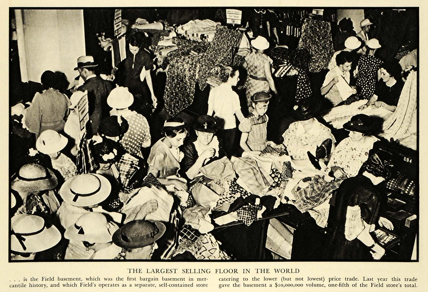 1936 Print Selling Floor Marshall Field Bargain Trade Clothing Fashion Store FZ2