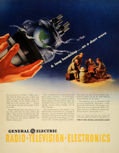 1943 Ad General Electric GE Logo Radio-Television Electronics Short Wave FZ5