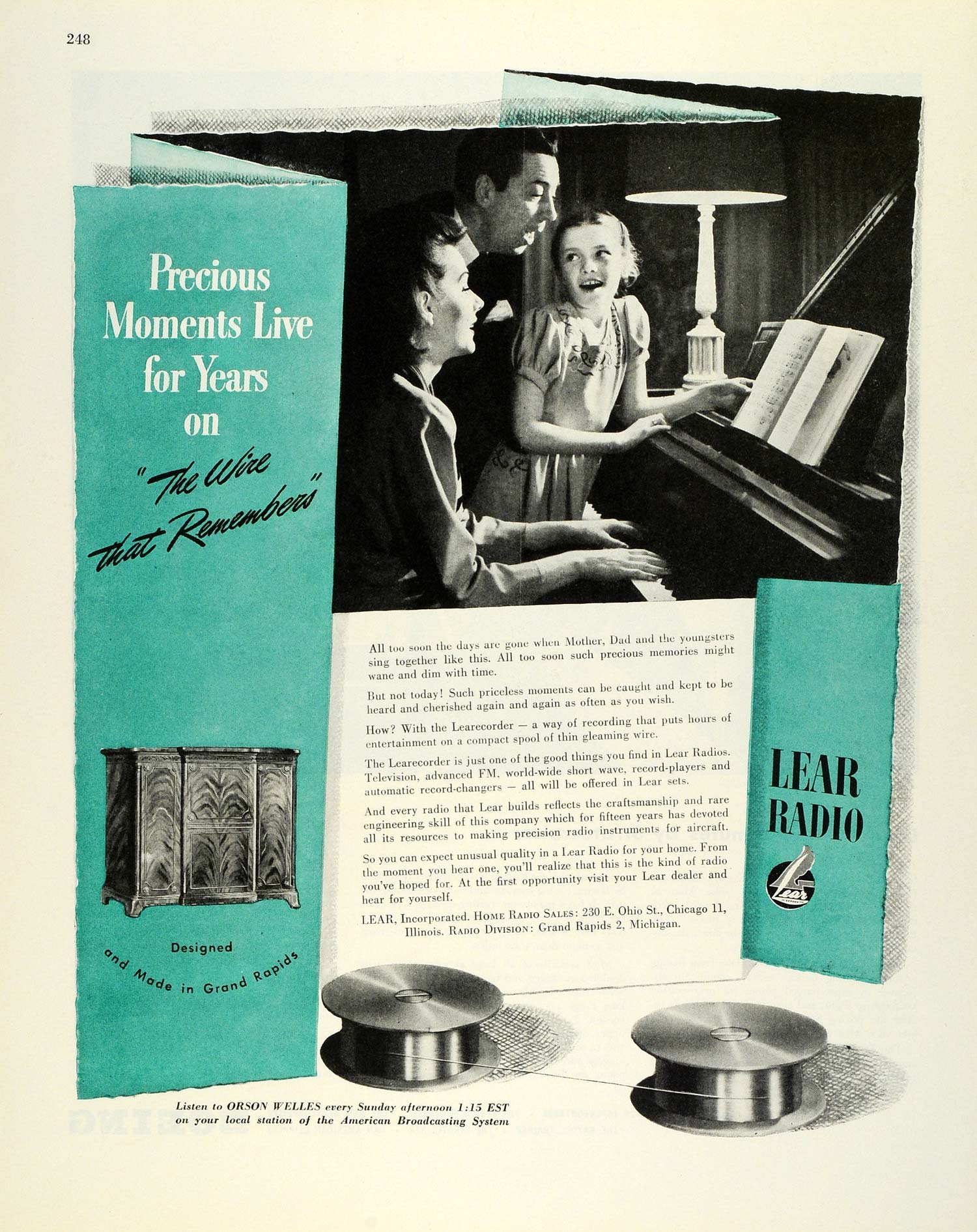 1945 Ad Lear Inc Learecorder Record Players Piano Family Singing Music Radio FZ8