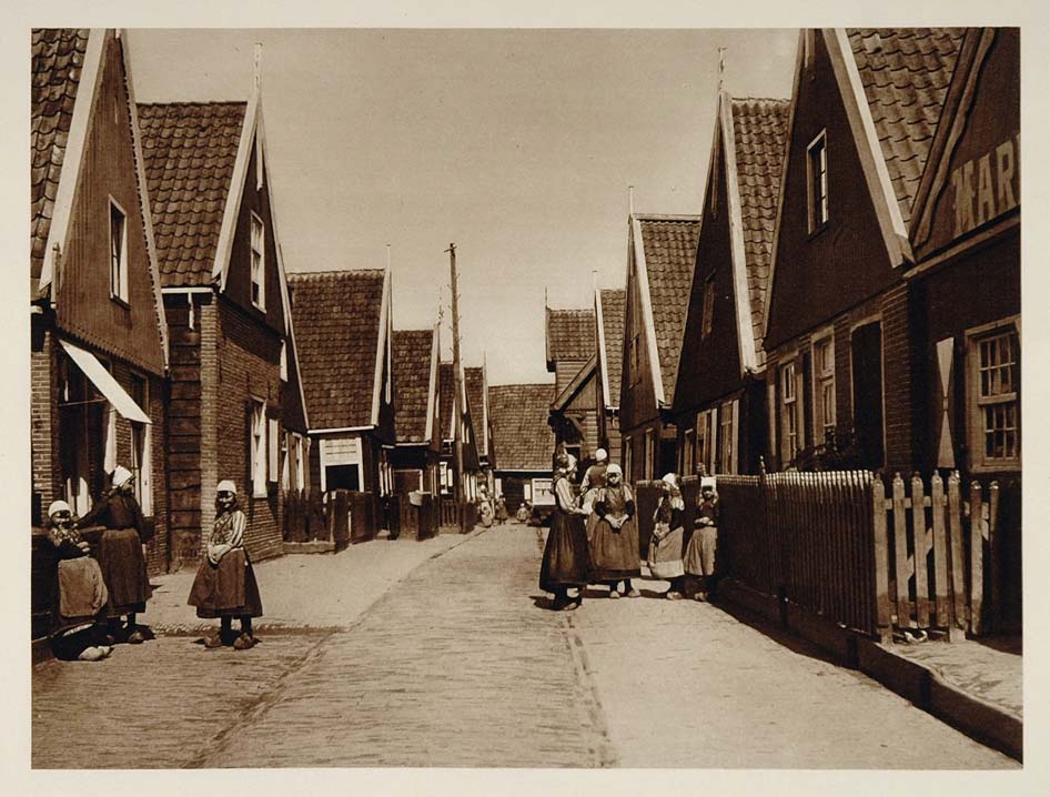 c1930 Street Houses Marken Holland Netherlands Herwig - ORIGINAL PHOTOGRAVURE