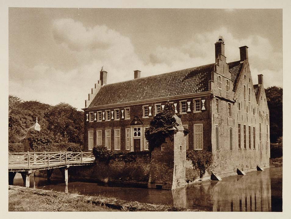 c1930 Menkema House Castle Moat Uithuizen Holland NICE - ORIGINAL PHOTOGRAVURE
