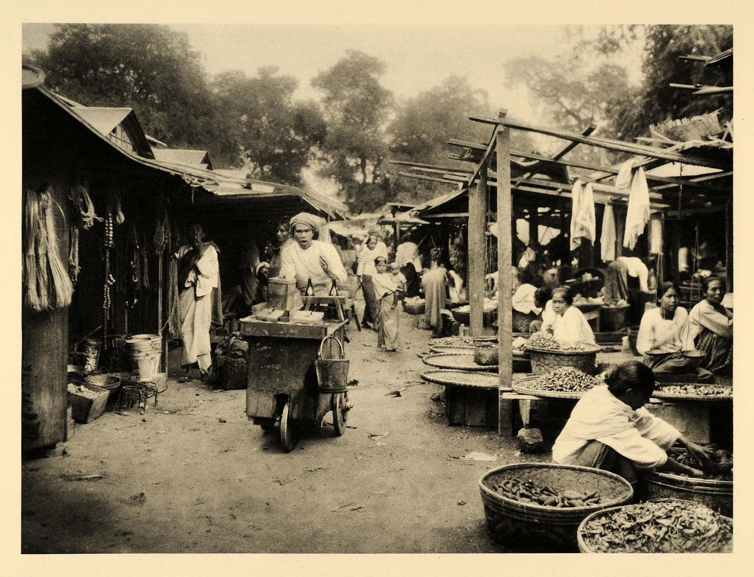 1929 Photogravure Sagaing Market Burma Myanmar Marketplace Vendors Hurlimann - Period Paper
