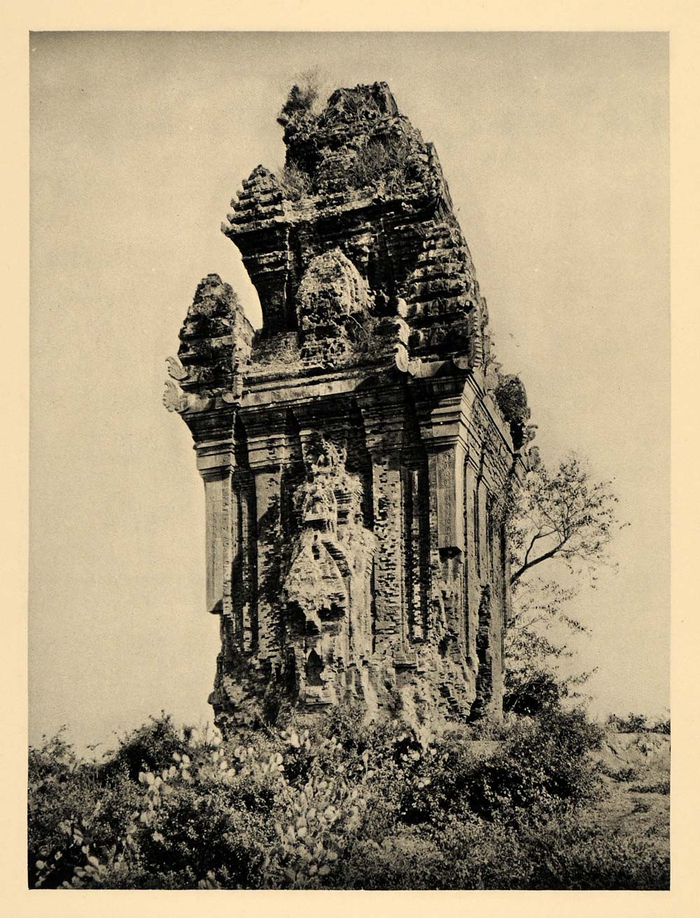 1929 Photogravure Cha Ban Copper Tower Vietnam Archaeological Ruins Hurlimann