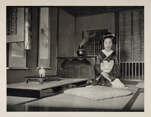 1930 Japanese Woman Kimono House Tatami Mats Room Japan - ORIGINAL JK1
