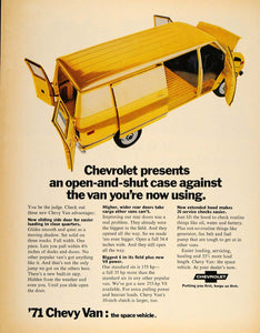 1971 Ad Chevrolet Chevy Van V6 155 hp V8 255 hp Engines - ORIGINAL MIX8