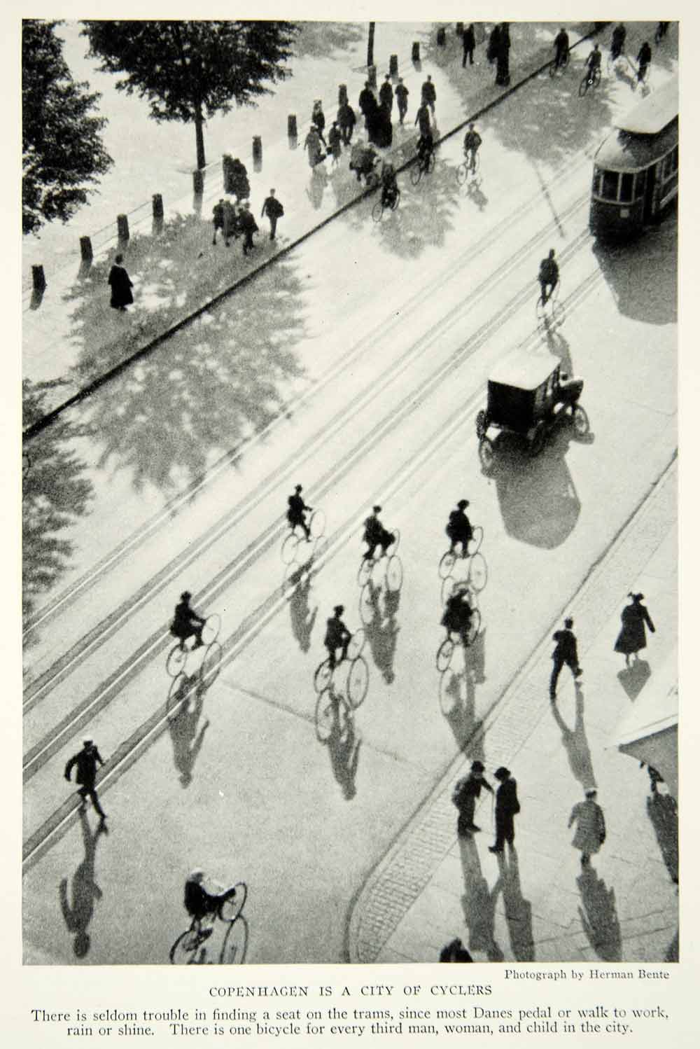 1932 Print Copenhagen Denmark Cyclers Street View Cityscape Historical NGM9