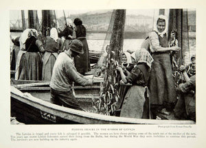 1924 Print Liepaja Harbor Latvia Fishermen Costume Boat Historical Image NGM9