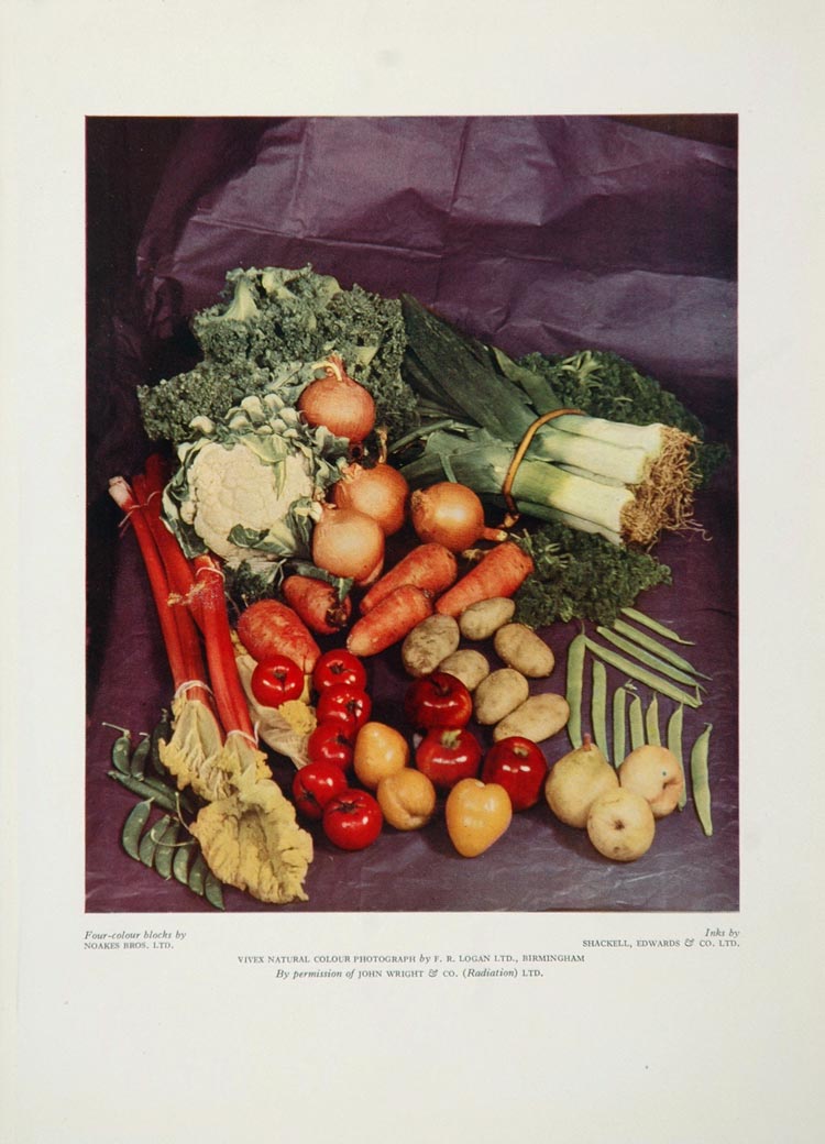 1934 Vegetables Leek Cauliflower Onion Peas Bean Print - ORIGINAL