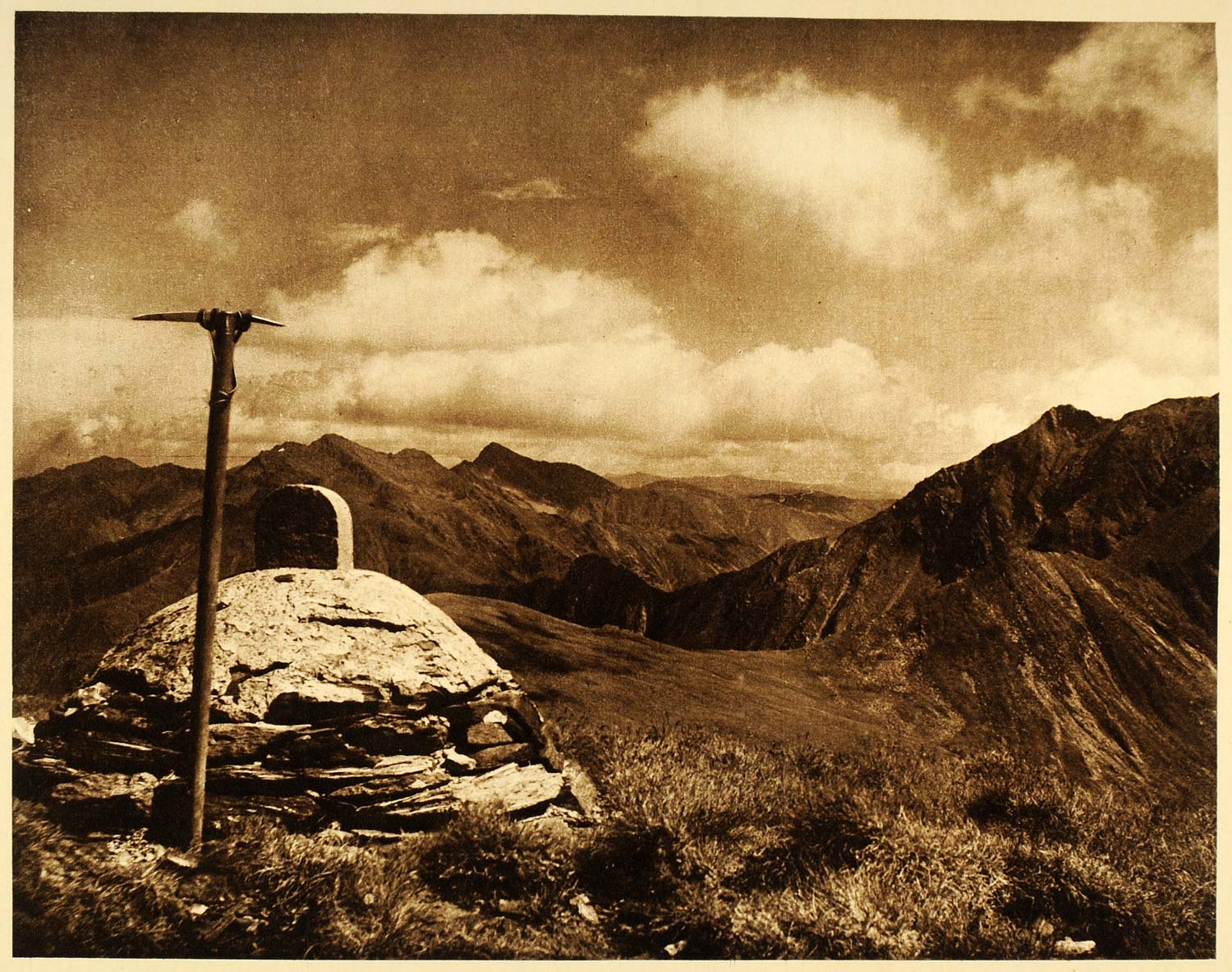 1932 Negoiu Peak Fagaras Mountains Romania Landscape - ORIGINAL PHOTOGRAVURE RM4