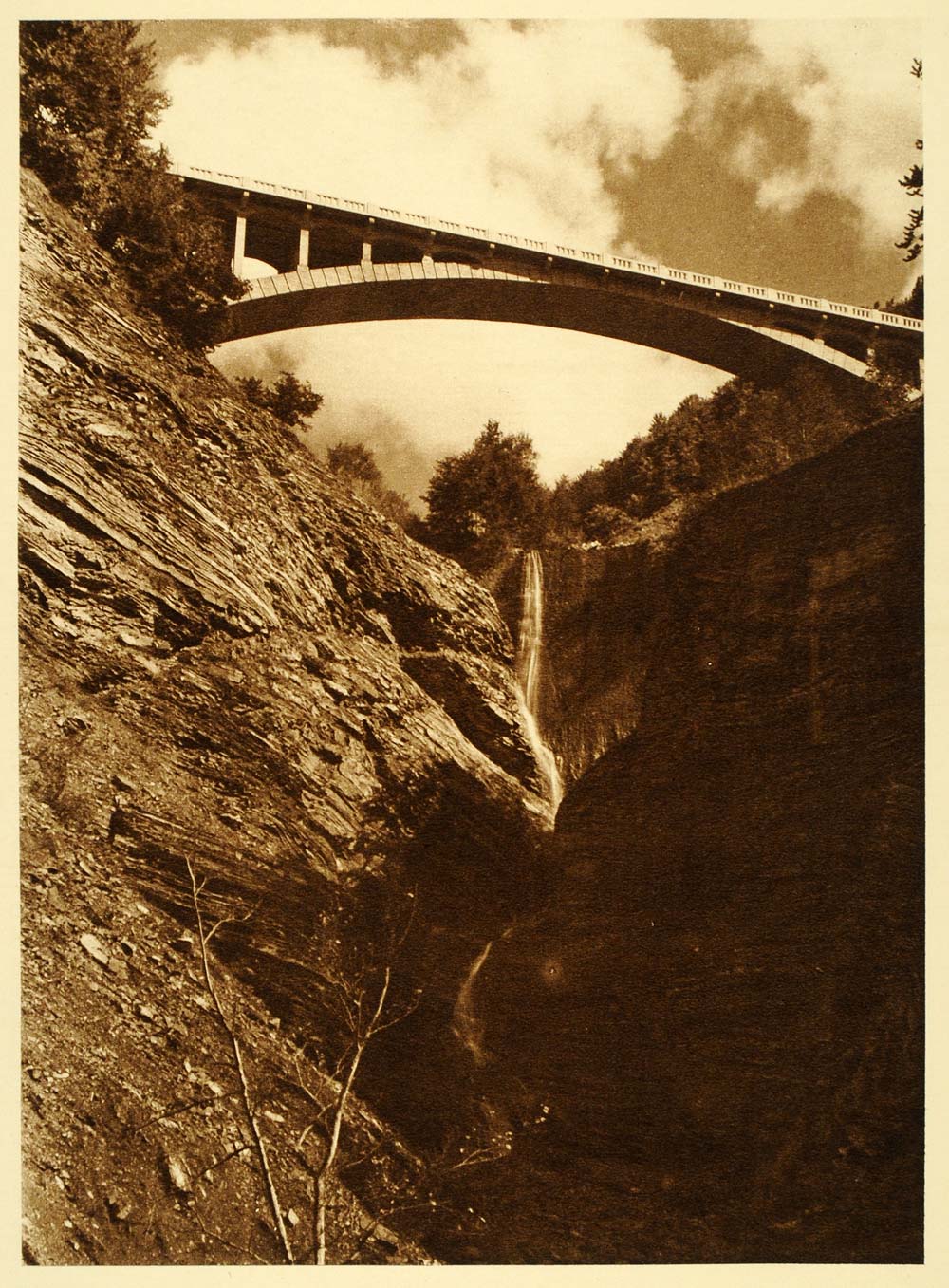 1932 Photogravure Valea Prahova Valley River Viaduct Romania Carpathians RM4