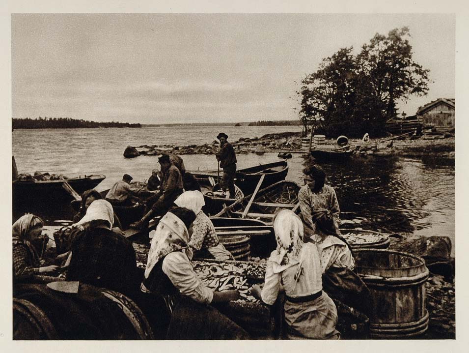 1924 Women Herring Fishing Boats Skerries Finland Suomi - ORIGINAL SC1