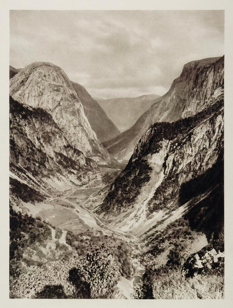1930 View Naero Valley Naerodal Sogn Norway Jordalsnut - ORIGINAL SC2
