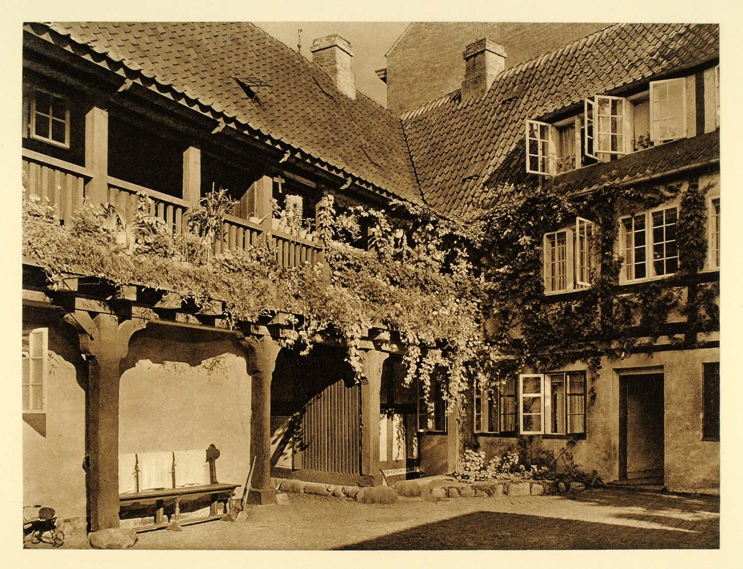 1932 Aarhus Parsonage Rectory Religion Denmark Vicar - ORIGINAL PHOTOGRAVURE SC3