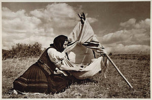 1953 Mother Baby Cradle Dobra Niva Slovakia UNUSUAL - ORIGINAL PHOTOGRAVURE SL1