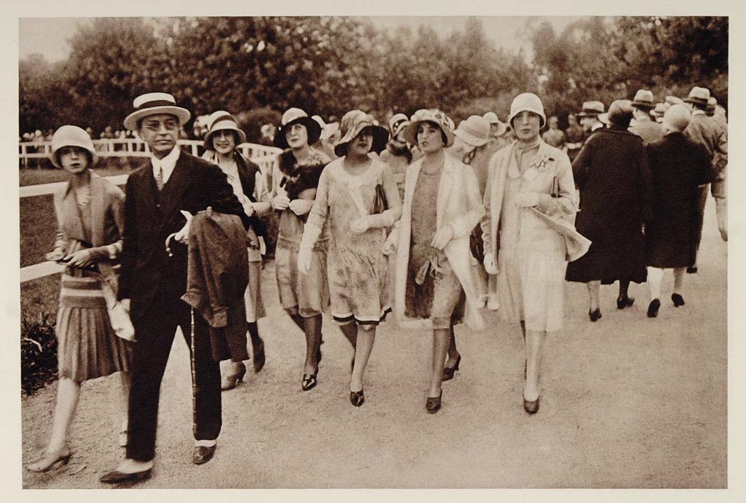 1928 Spectators Autumn Races Barcelona Photogravure - ORIGINAL SPAIN3
