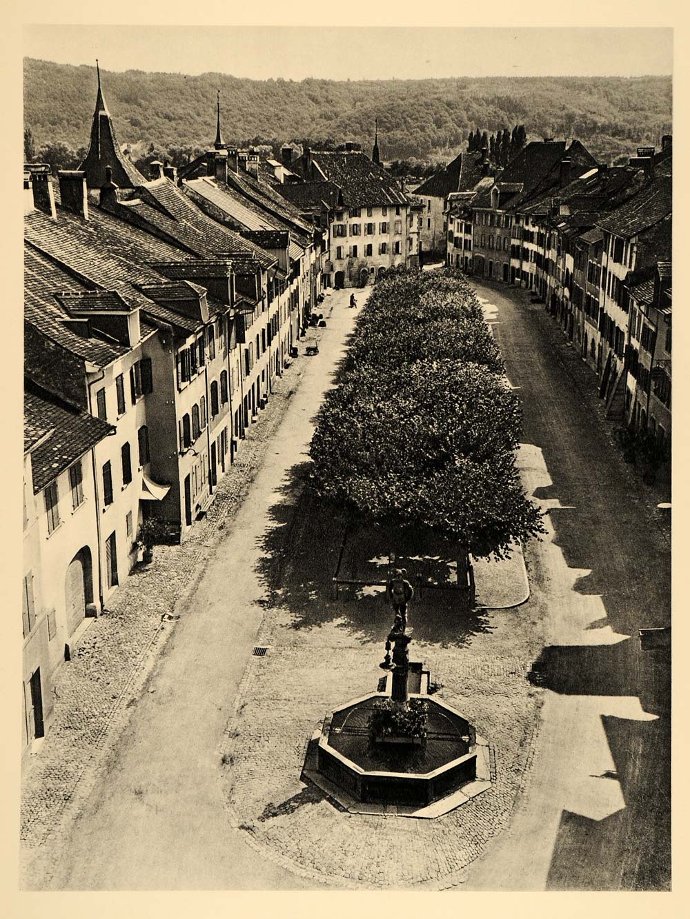 1938 Le Landeron Switzerland Hauptgasse Fountain Town - ORIGINAL SZ1