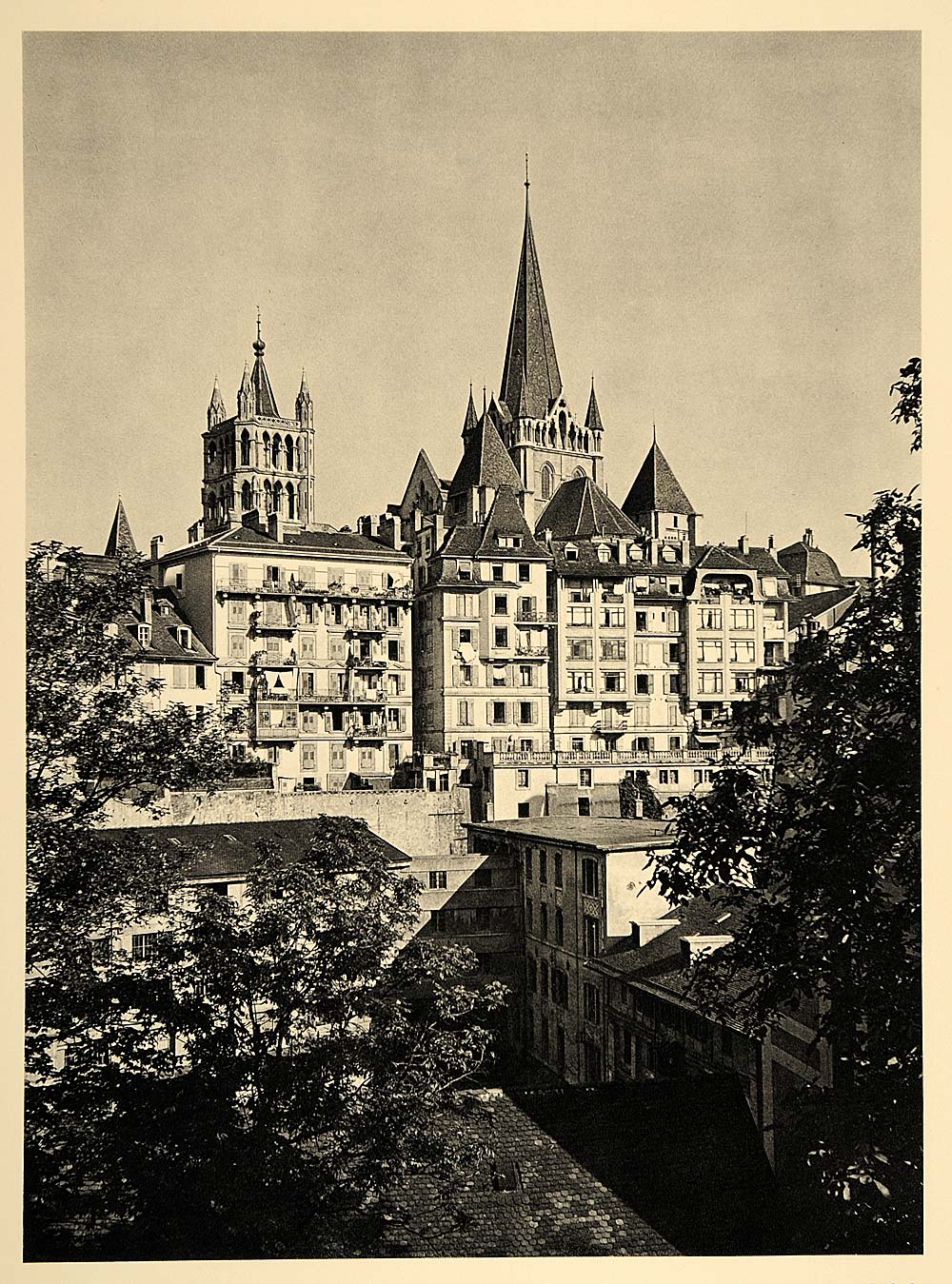 1938 Lausanne Switzerland Cathedral of Notre Dame - ORIGINAL PHOTOGRAVURE SZ1