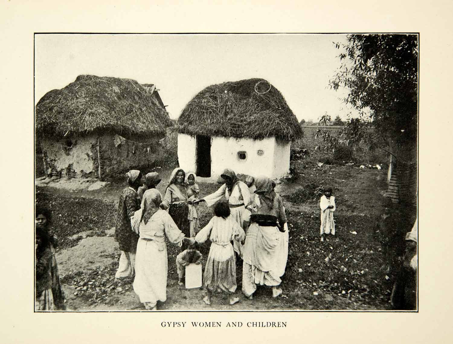1907 Print Gypsy Women Romani Children Peasant Hut Dwelling Traditional XEKA9
