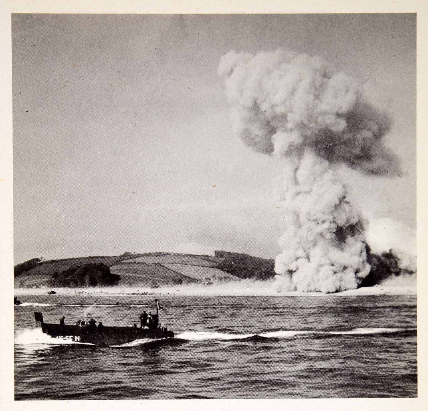 1945 Print Explosion Salerno Italy World War II Operation Avalanche XEMA8