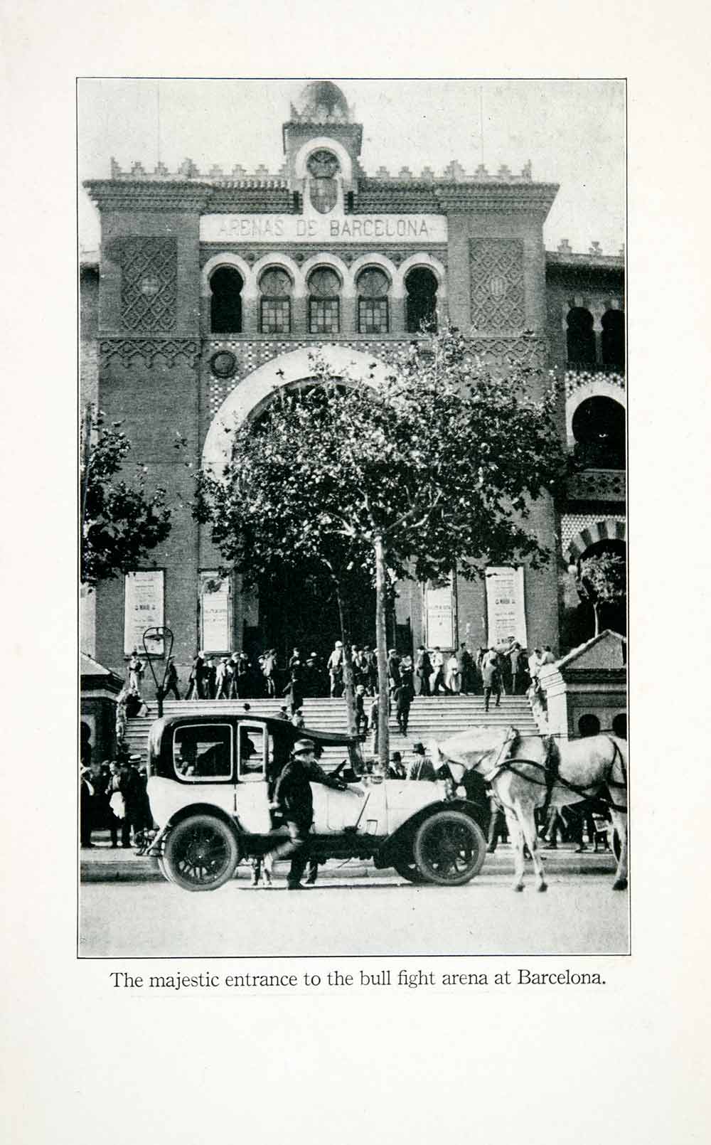 1923 Print Arenas Barcelona Spain Bullfighting Horse Cars Crowd Europe XGAB4