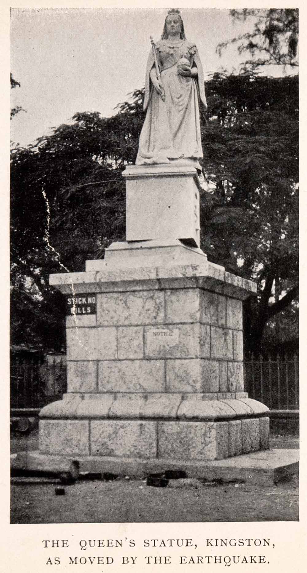 1925 Print Kingston Earthquake Queen Statue Displaced Aftermath Natural XGDA7