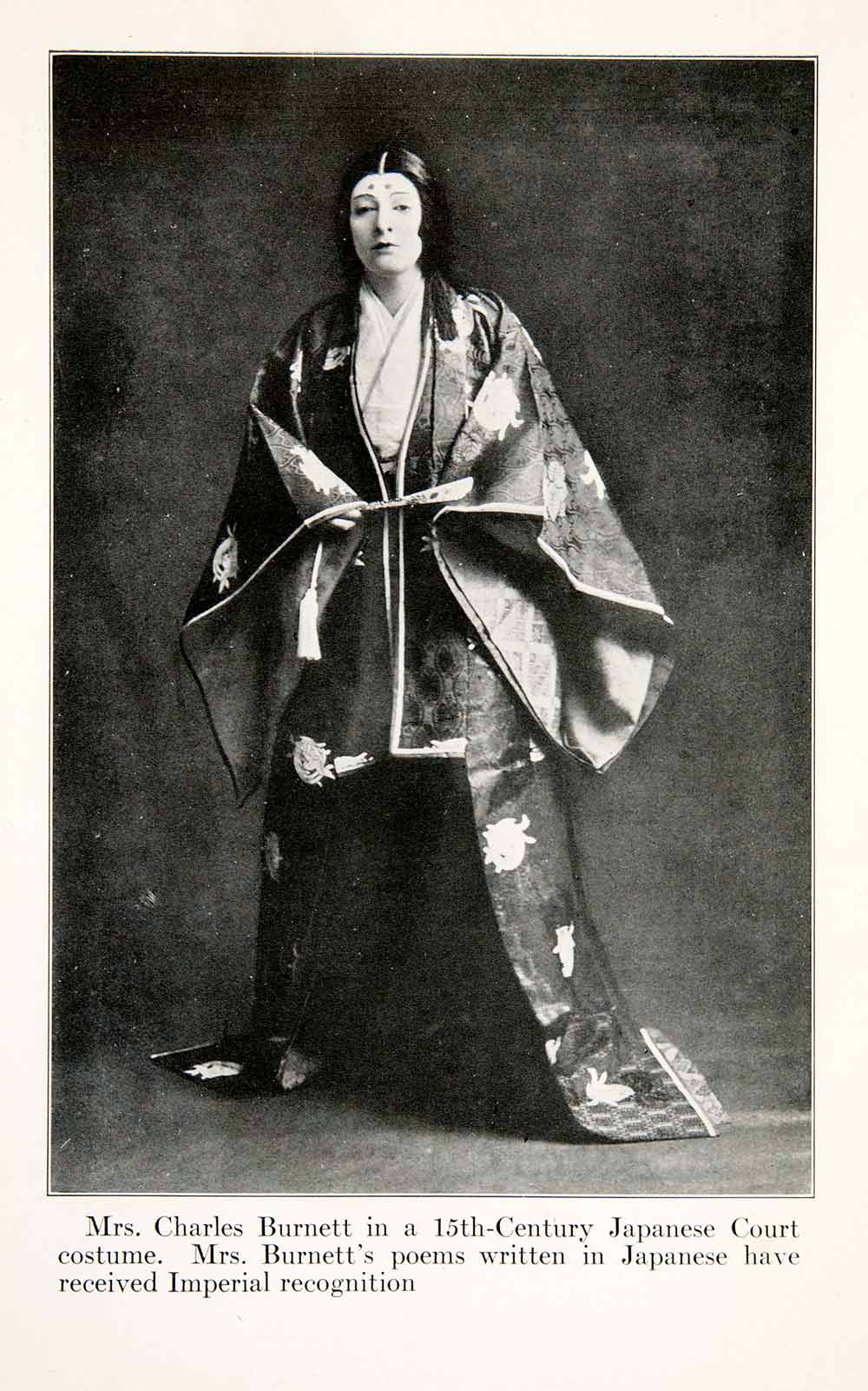 1921 Print Japanese Sengoku Period Courtly Woman Costume Kuge Juni Hit – Period Paper Historic Art LLC 1921 Print Japanese Sengoku Period Courtly Woman Costume Kuge Juni Hit – Period Paper Historic Art LLC