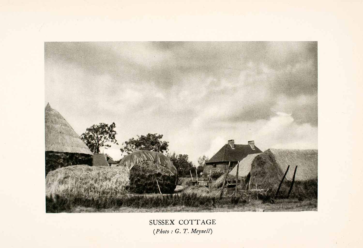 1937 Photogravure Sussex Cottage England Farm Quaint Traditional Haystack XGFA9