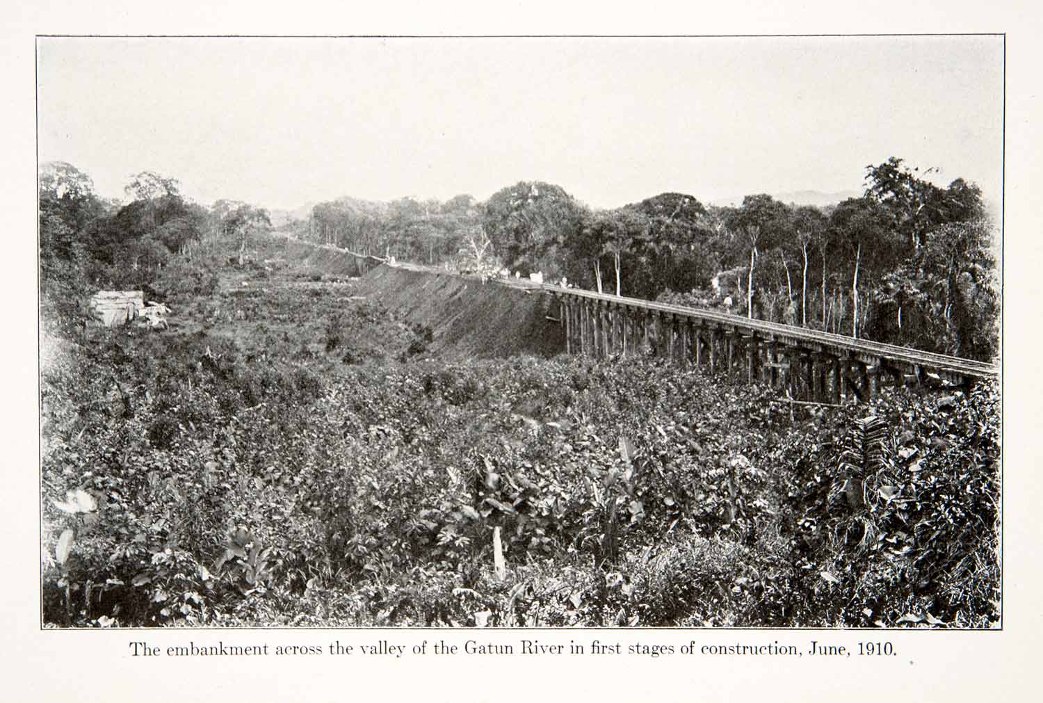 1913 Print Embankment Across Valley Landscape Gatun River Construction XGOC4