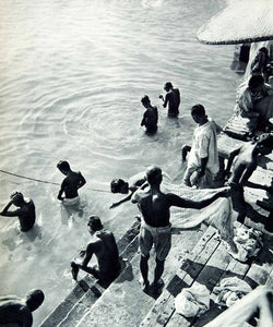 1955 Rotogravure River Ganges India Hinduism Ablutions Surya Dhotis Men XGRC8