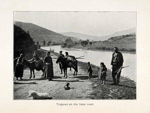 1907 Halftone Print Bulgaria Tziganes Isker Street Road Donkey River Family XGX5
