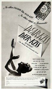 1942 Ad Kerkoff Djer-Kiss Talcum Powder Health Beauty Bath Risque Nude YLK1