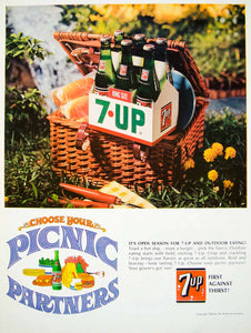 1966 Ad Vintage 7 UP Soda Soft Drink Pop Picnic Basket Seven-Up Company YLZ2
