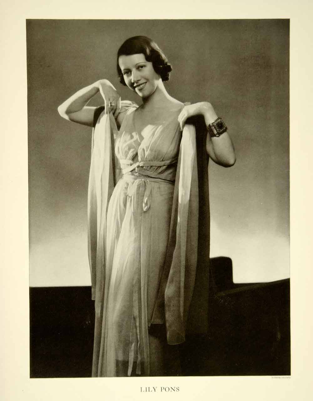 1935 Print Lily Ponds French Actress Hollywood Singer Costume Fashion YTS3