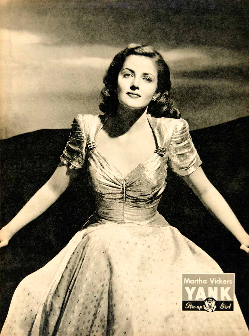 1945 Print World War II Pinup Girl Martha Vickers Yank Army Weekly Magazine YYA2